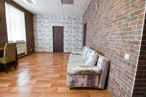 Хостел Центр . Місце у загальному 10-місному номері  1