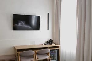 Готельно-ресторанний комплекс Дубовий гай. Покращений двомісний 311 2
