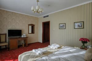Готель Fenix Town. Делюкс двомісний  1