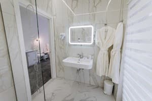 Отель Гостевия. Улучшенный двухместный Стандарт с большой террасой 3-й корпус 1