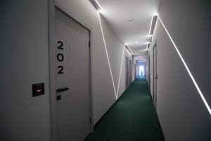 HIDE PARK HOTEL 3