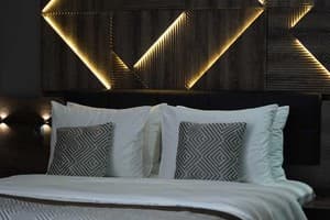 HIDE PARK HOTEL 8