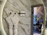 HIDE PARK HOTEL 11