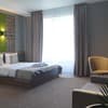 HIDE PARK HOTEL 18
