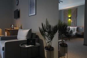 Гостинично-ресторанный комплекс Hide Park. Стандарт трехместный  9