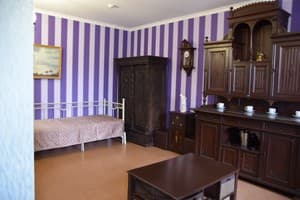 Міні-готель Кардинал. Комфорт тримісний VIP (Міністерський) 8