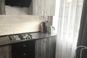 Lux Apartments ул. Архитектора Артынова 4