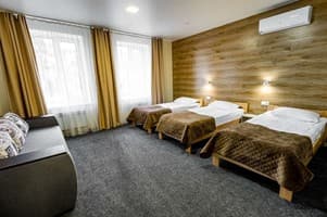 Мини-отель Rooms Hotel. Улучшенный трехместный  3