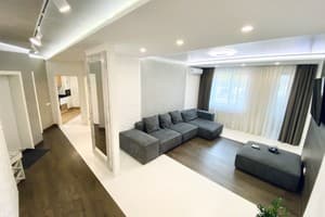 Трехкомнатная SKY HOUSE. Бесключевой доступ. (Район Подолья) 15