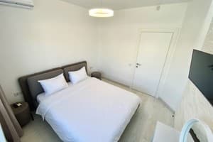 Квартира Трехкомнатная SKY HOUSE. Бесключевой доступ. (Район Подолья). Апартаменты двухместный  11