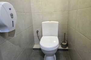 Хостел Trend House Hostel. Місце у чоловічому 18-місному номері  30