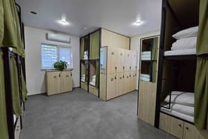 Хостел Trend House Hostel. Місце у жіночому 16-місному номері  3